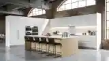 Kuchnia z betonem i drewnem