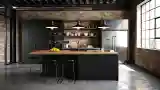 Industriальная Kuchnia z Drewnem i Czarną Stylizacją