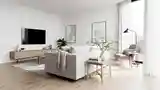 Skandynawski Salon z Drewnem i Łagodnymi Tonami