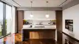 Elegant Kitchen in Wood and Marble