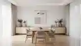 Elegancka sala obiadowa z drewnem