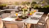 Luxusowy Balkon z Przestrzenią Do Jadalni