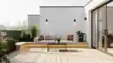 Minimalist Balkon z Drewnem i Ziołami